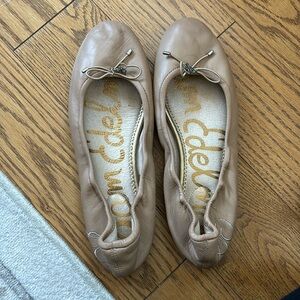 Sam Edelman flats, color nude.